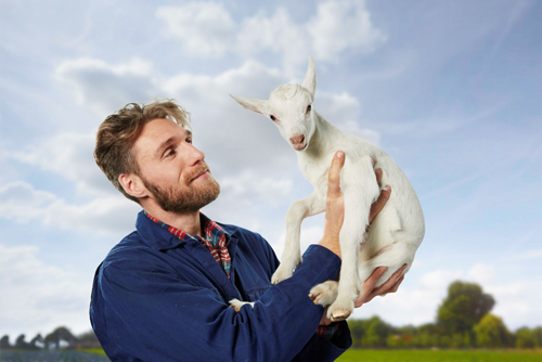 里程碑！澳優(yōu)旗下佳貝艾特提前跨過(guò)20億，引領(lǐng)羊奶從細(xì)分走向主流3