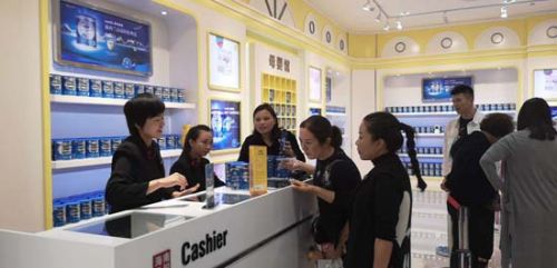 高培奶粉最新事件：高培臻愛強(qiáng)勢(shì)入駐海口、博鰲免稅店2