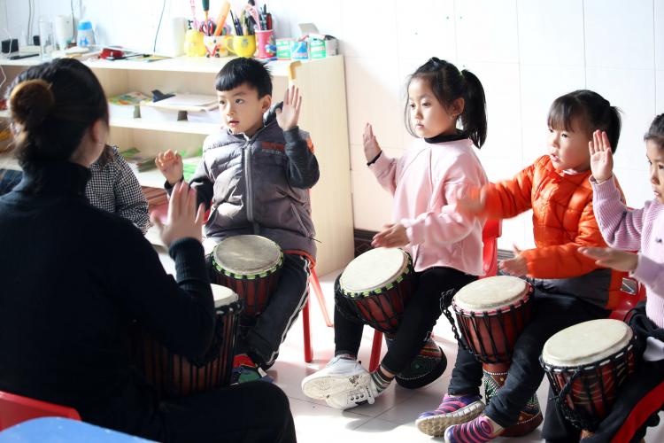 代表建議對所有幼兒園安裝監(jiān)控 能實現(xiàn)嗎？