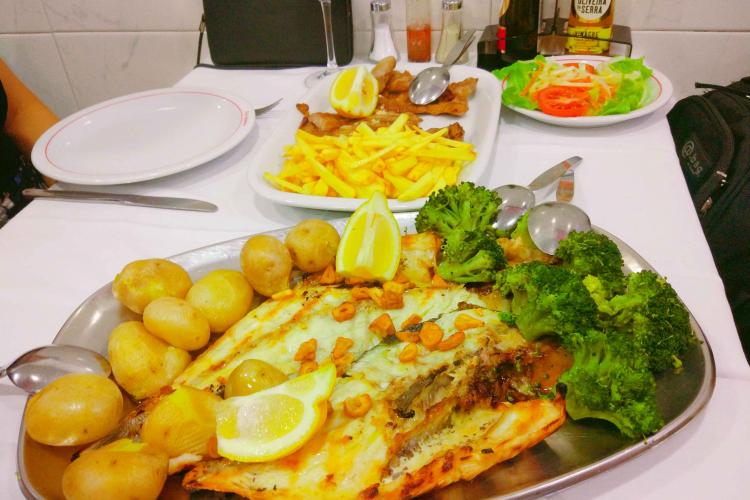 2歲男孩，食管出現(xiàn)漏洞，兩次大手術(shù)保命，都怪老人太無(wú)知了