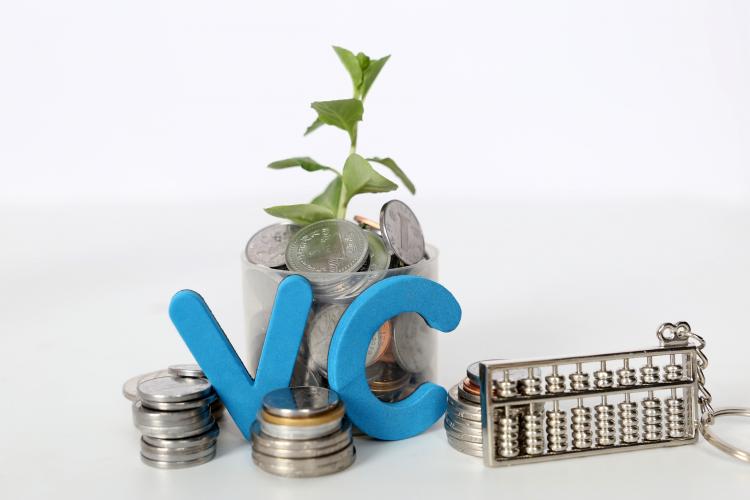 專注AI少兒英語(yǔ)，叮咚課堂獲超千萬(wàn)美元A+輪融資