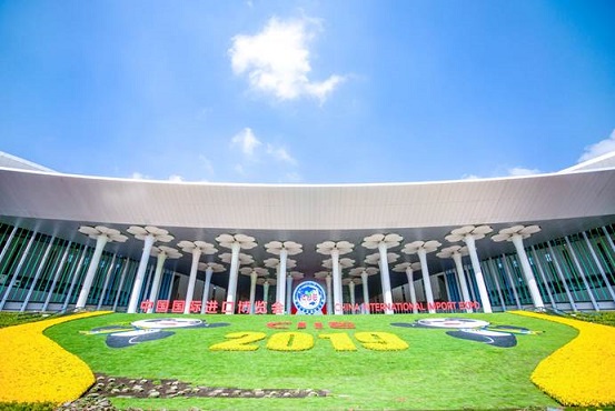 伊利金領冠攜大洋洲乳業(yè)亮相進博會， 共同探討全球乳業(yè)發(fā)展機遇