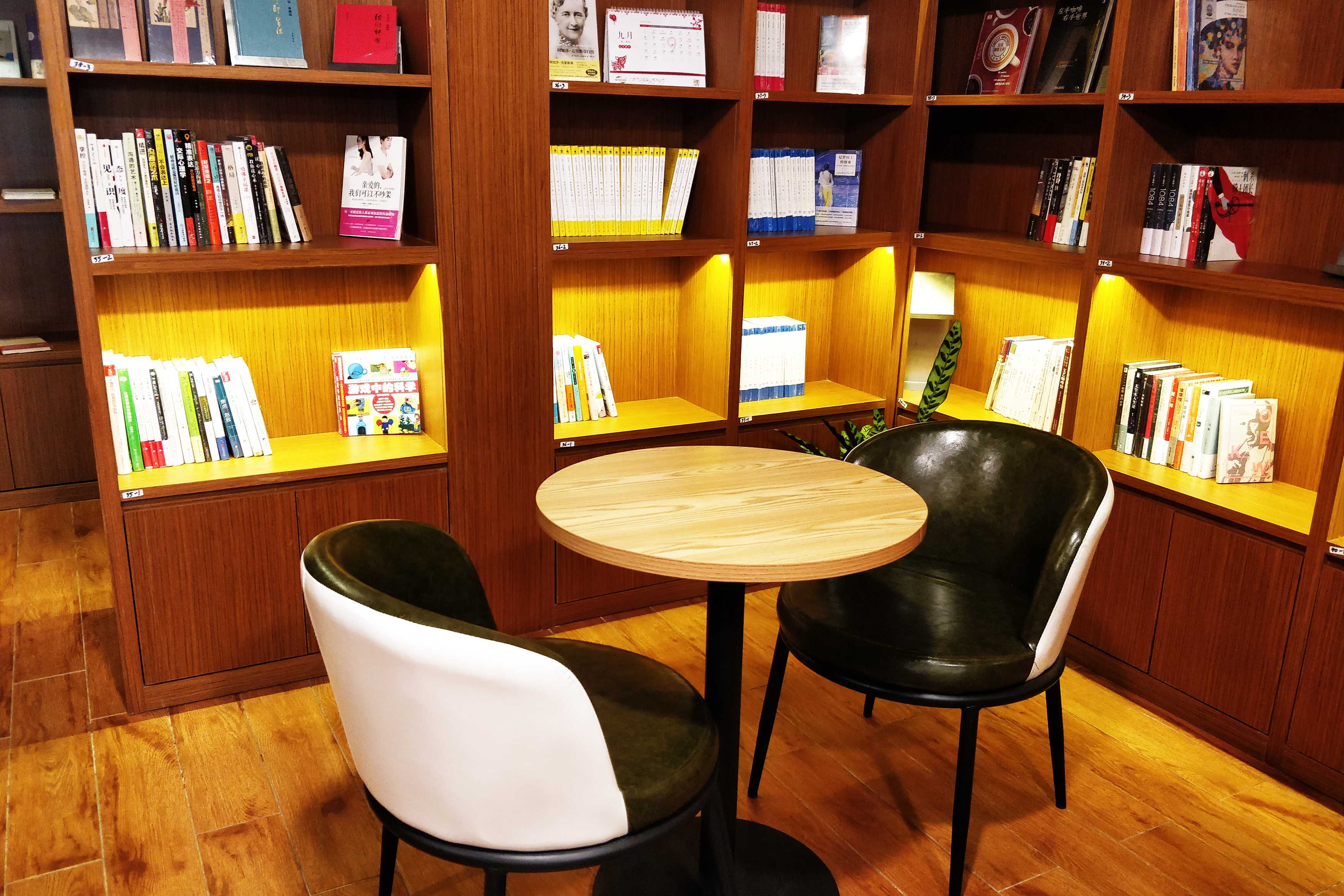 36個(gè)大中城市超六成小學(xué)、超五成初中開展課后服務(wù)