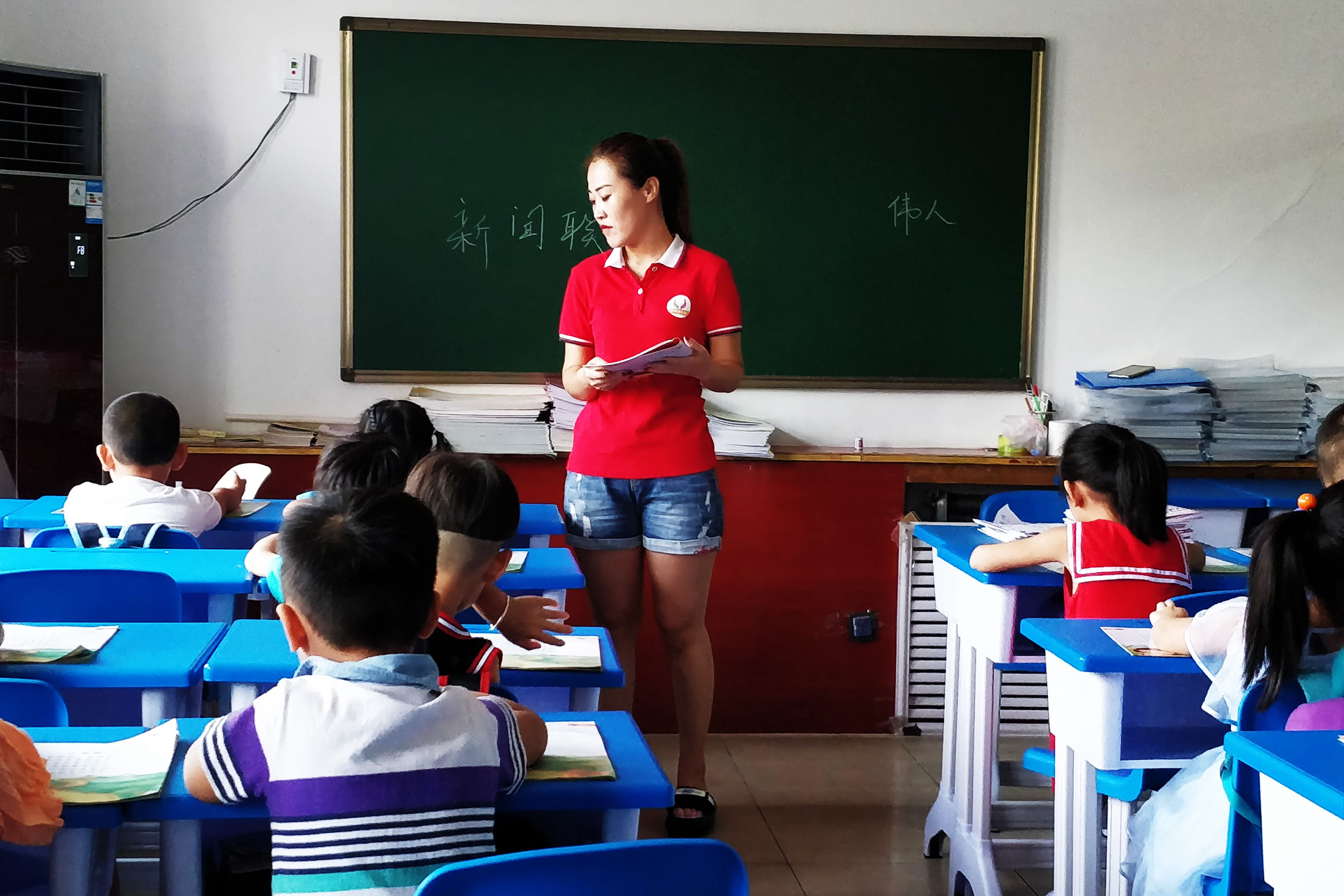 教育部：推進(jìn)大中小學(xué)思政課課程教材一體化建設(shè)