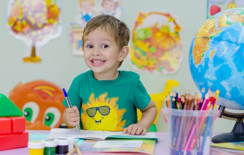 如何培養(yǎng)高情商的孩子 爸媽都必須知道的幾點(diǎn)