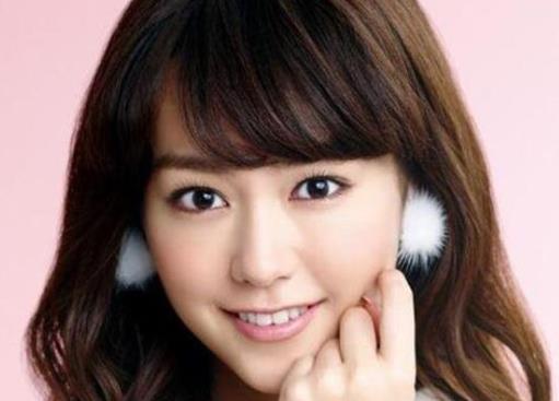 桐谷美玲懷孕丈夫三浦翔平發(fā)布喜訊 兩人出演《有喜歡的人》