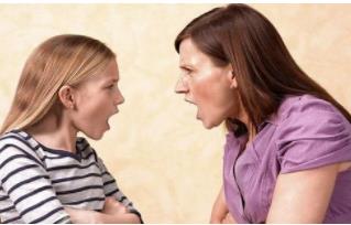 娃宅家上網(wǎng)課 親子關(guān)系變糟？千萬別沖娃發(fā)泄情緒