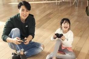 假期花式陪孩子！吳京給兒子理發(fā) 吳尊陪女兒練武