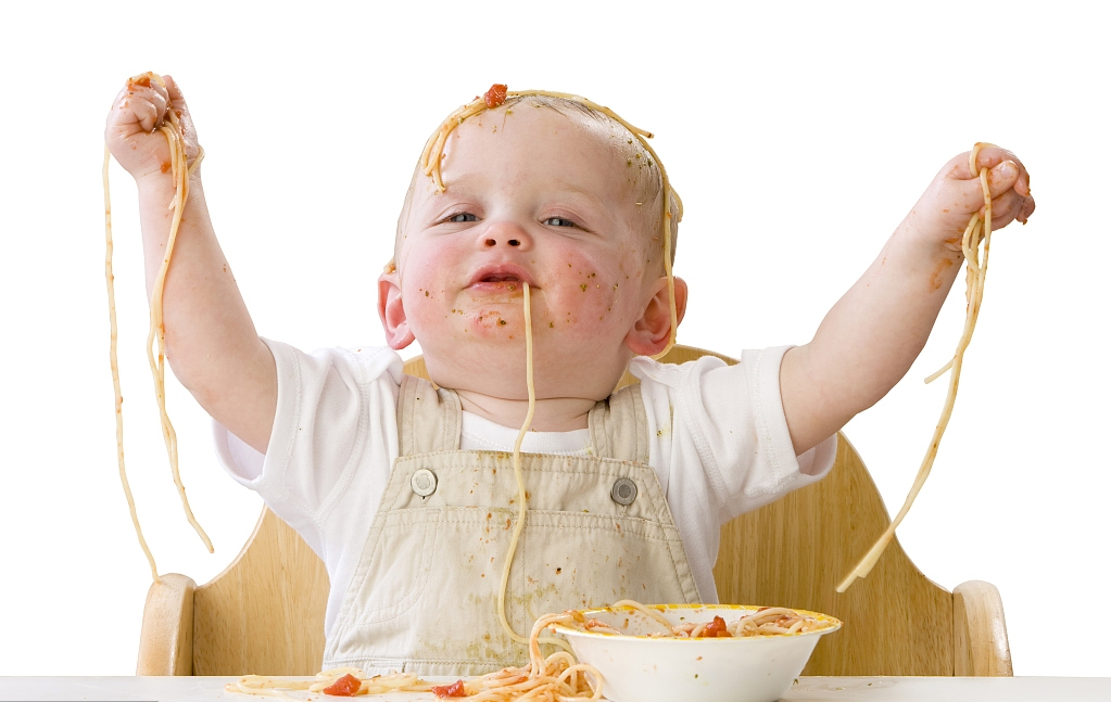 如何通過BLM進食法讓寶寶學(xué)會自己吃飯