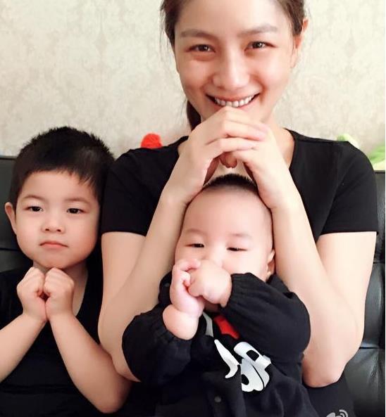 盤點(diǎn)娛樂圈最疼愛老公孩子的女星