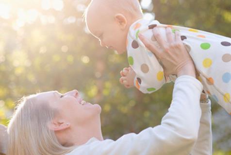 寶寶曬太陽補鈣怎么曬 寶寶曬多久太陽才補鈣