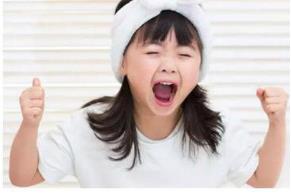 家長(zhǎng)溺愛引起孩子脾氣暴躁 有耐心是絕招