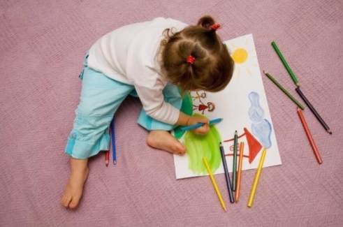 孩子的這些行為是自閉癥先兆，要警惕