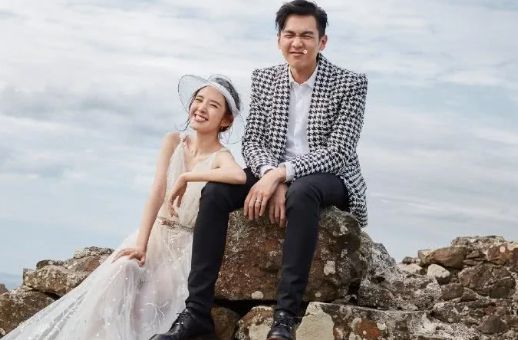 唐藝昕曬孕期愛游泳 準爸爸張若昀更鐘愛美食