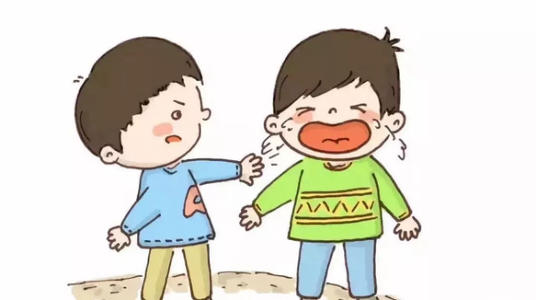 寶寶出現(xiàn)攻擊行為要重視 家長需及時(shí)正確幫其糾正