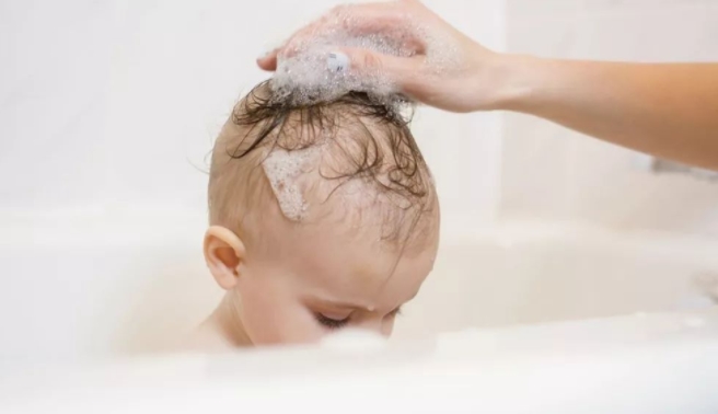 如果發(fā)現(xiàn)孩子反應(yīng)慢 可能是鉛中毒了