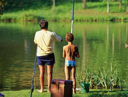 孩子常問：為什么必須要聽大人的 爸媽應(yīng)該這樣回答