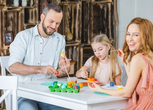 放下手機(jī)，家長(zhǎng)也要把游戲玩起來