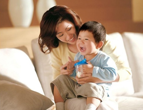 當(dāng)孩子說：媽媽，你說話不算數(shù)，你該反省了