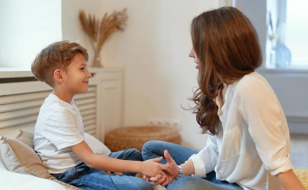 為什么家長(zhǎng)越講道理，孩子就越不聽(tīng)話？