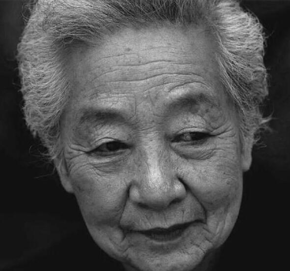 江姐扮演者于藍(lán)去世 好媽媽角色曾受周總理稱贊