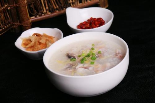 專(zhuān)家說(shuō)早上喝粥不是好事兒 原因竟有這樣的科學(xué)依據(jù)