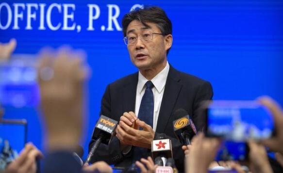 中疾控主任高福已注射新冠疫苗 平凡英雄值得我們學(xué)習(xí)致敬