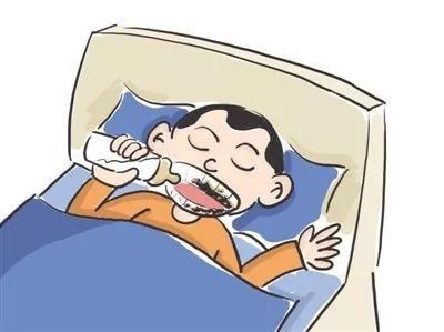 長(zhǎng)期使用奶瓶有這些危害 家長(zhǎng)不可不知