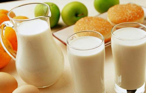 這幾種常見的“假牛奶”，你給孩子喝過嗎？