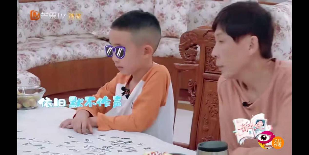 應(yīng)采兒讓Jasper學(xué)習(xí)中文 學(xué)會就不會忘記了