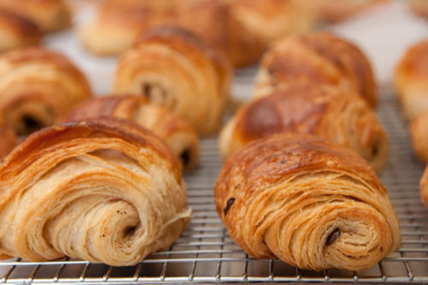 隱藏在身邊的“健康殺手”，絕對(duì)不能給孩子吃的五種面包