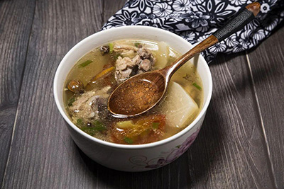 想要產(chǎn)后奶水充足，務(wù)必謹記這三點