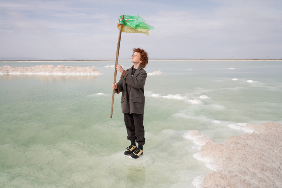 走進一片「純凈海洋」里 蓬馬2021冬季新品發(fā)布，聚焦少年的日常環(huán)保行為