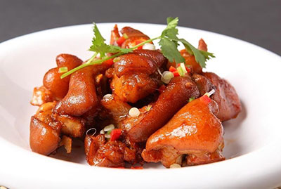 兩碗紅燒豬蹄下肚，杭州一孕婦直接進了ICU