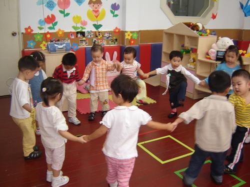 孩子剛上幼兒園，三天兩頭哭鬧不想去？三招助家長搞定分離焦慮