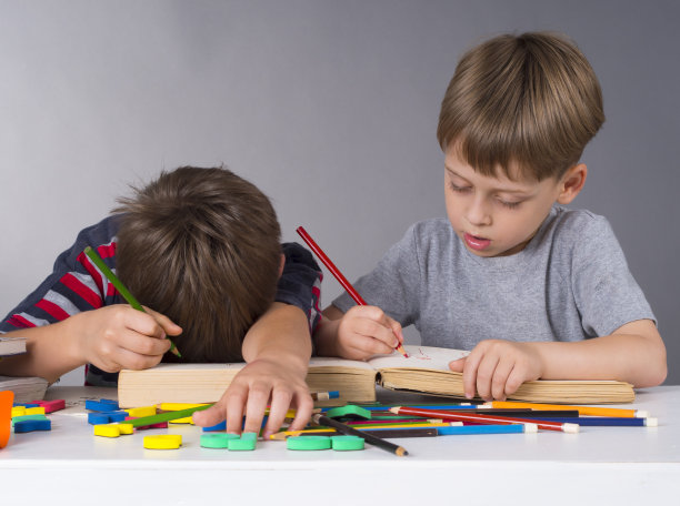 孩子學(xué)習(xí)不好的常見(jiàn)3大問(wèn)題 看看你家孩子中招沒(méi)有