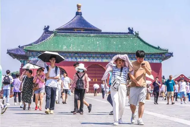 夏季除了預(yù)防熱射病，還要警惕熱傷風(fēng)
