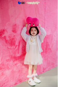 絨化秋冬，Mini Bala貼了貼南京紅山森林動物園