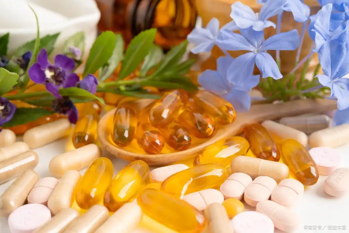 從“免費(fèi)雞蛋”到“AI老中醫(yī)”——叫停保健品“坑老”套路勢(shì)在必行