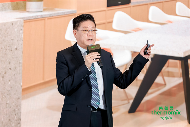 德系匠心科技，守護(hù)家庭健康 福維克全新美善品?TM7多功能智能料理機(jī)亮相2025 CBME國際孕嬰童展 “技術(shù)+營養(yǎng)+智能”三位一體，重新定義家庭育兒烹飪